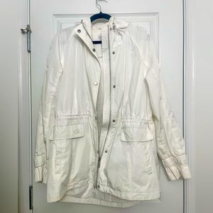 Calvin Klein women’s size large raincoat